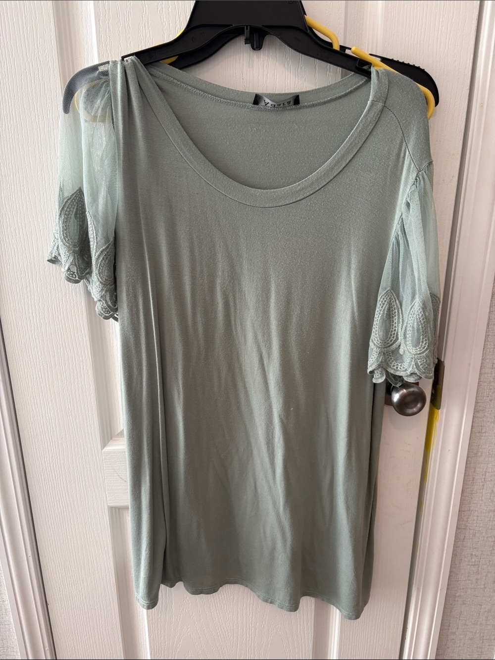 Short Sleeve Lace-Trim Tee in Light Sage